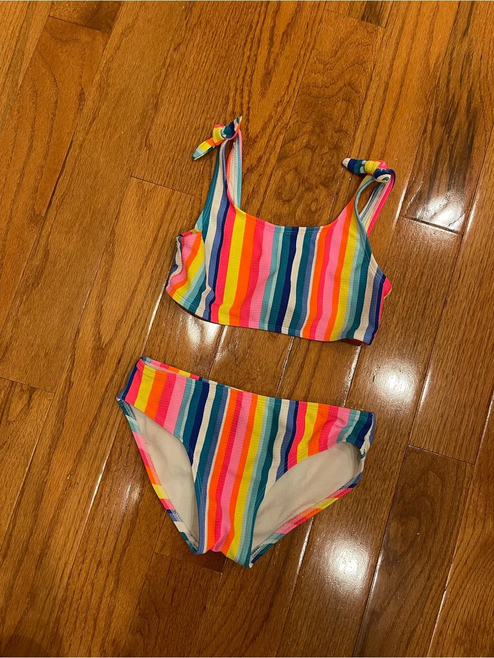 Cat & Jack Girl's 2-Piece Colorful Rainbow Stripe Swimsuit Bikini Size 8 medium